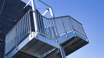 Ferronnerie sur mesure fabrication d'escalier