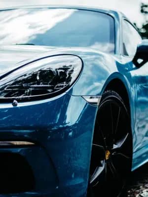 Porsche bleu